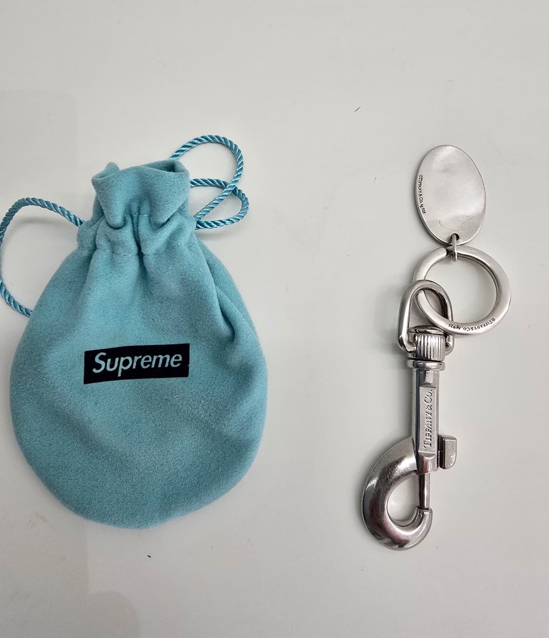 슈프림 티파니앤코 리턴 투 티파니 오벌 태그 키링 상품이미지1
