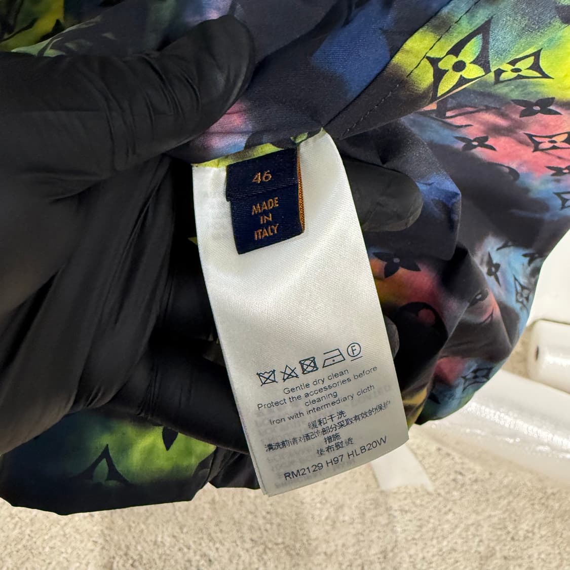 (46) 루이비통 타이다이 테크니컬 바람막이 상품이미지4