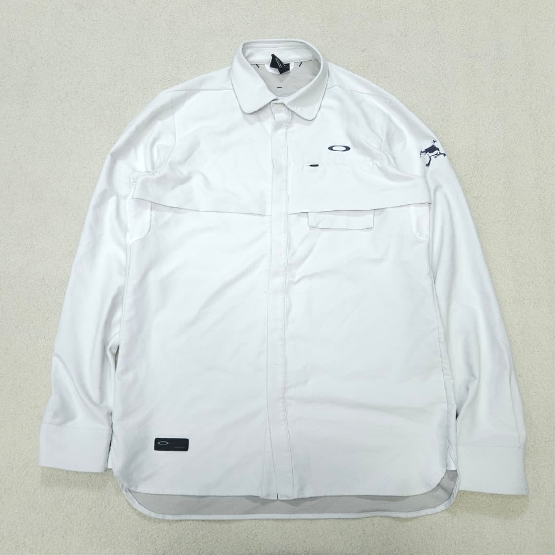 오클리 써클 로고 화이트 셔츠 자켓 L 상품이미지1