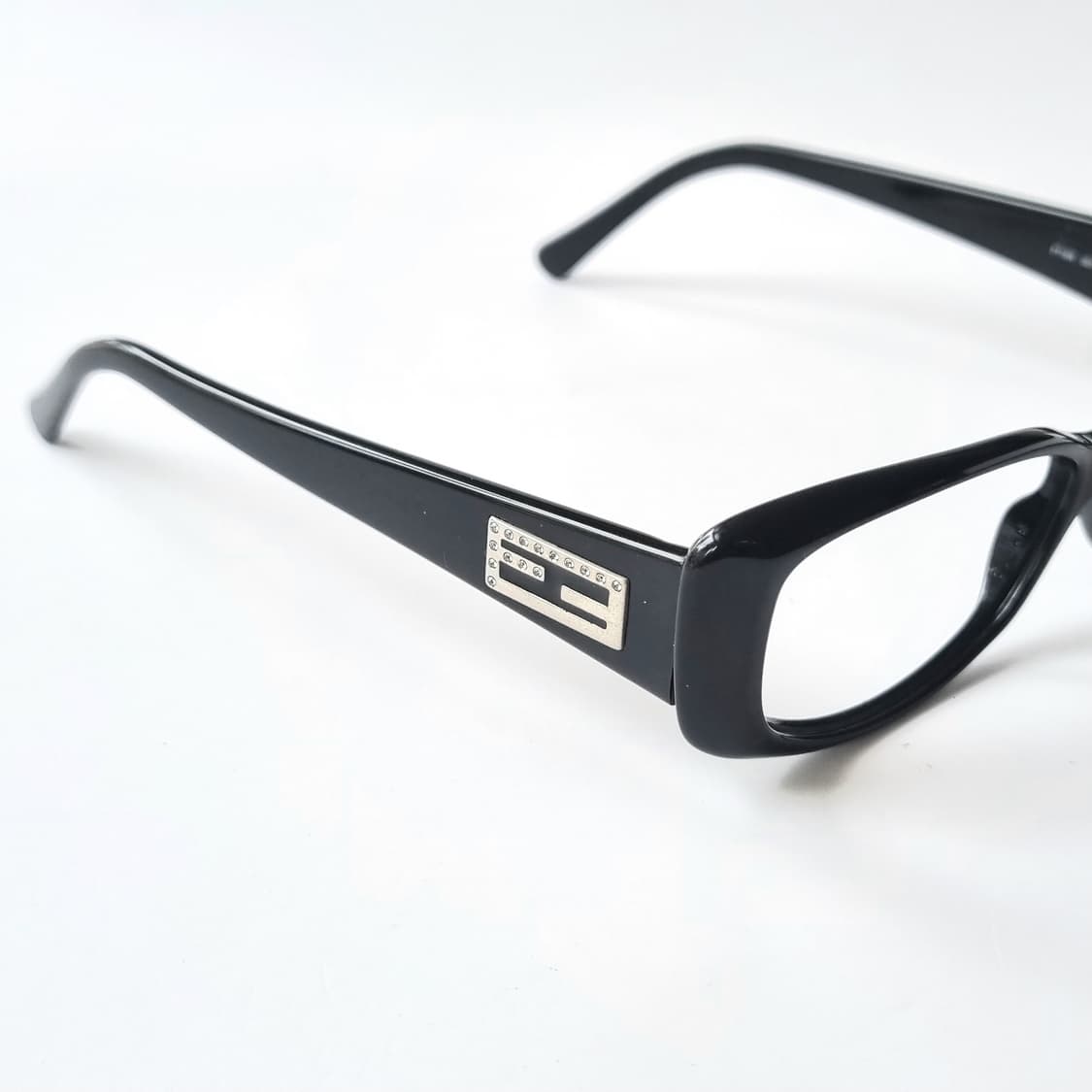데드스탁 FENDI 빈티지 크리스탈 FF 로고 블랙 프레임 안경테 상품이미지7