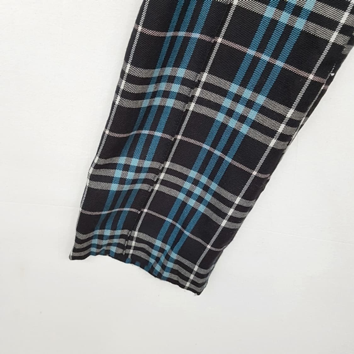 Burberry 버버리 블루라벨 모 100% 체크 팬츠 상품이미지3