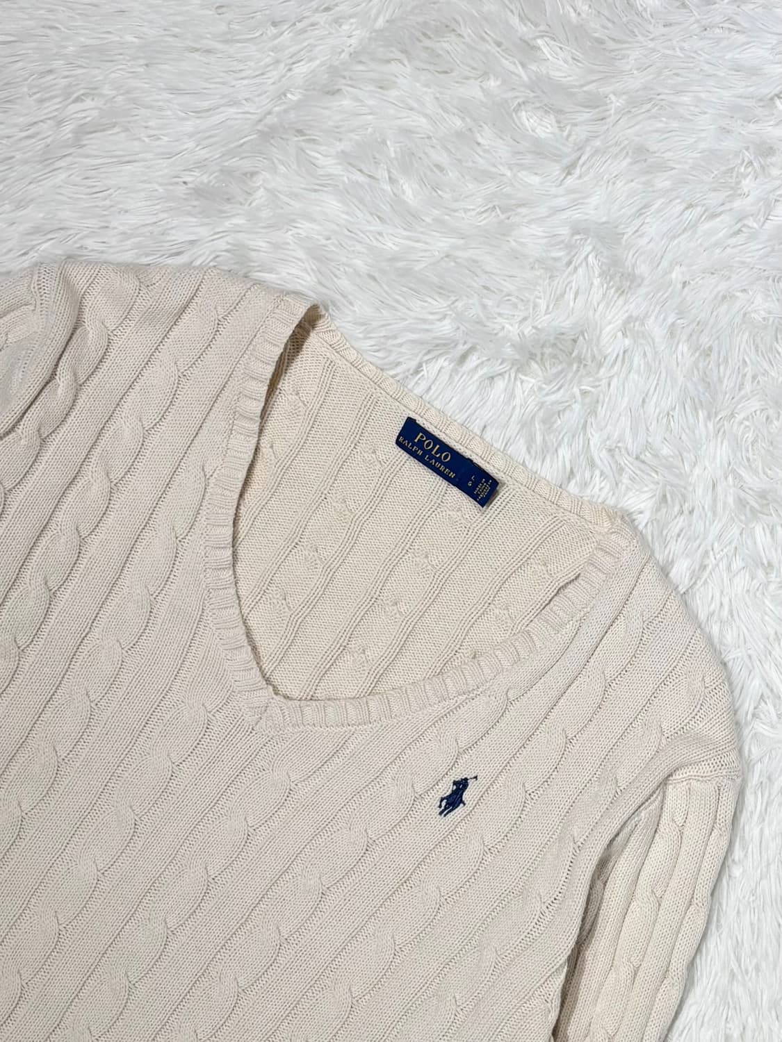 폴로랄프로렌 크림 브이넥 케이블 니트 상품이미지4