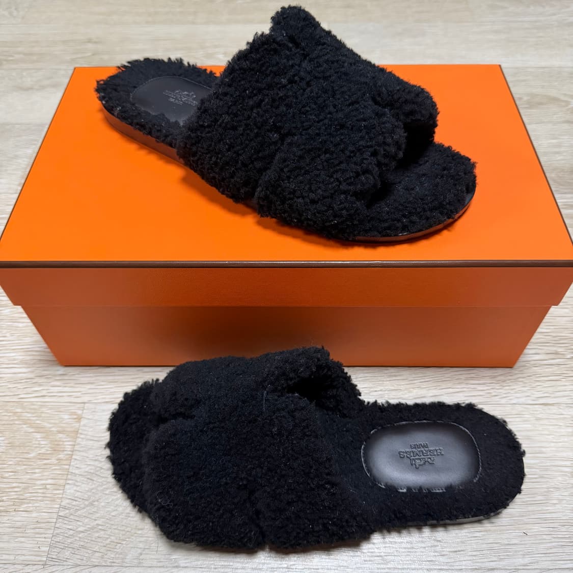 [S+급/43] 에르메스 이즈미르 시어링 퍼 샌들 슬리퍼 상품이미지2