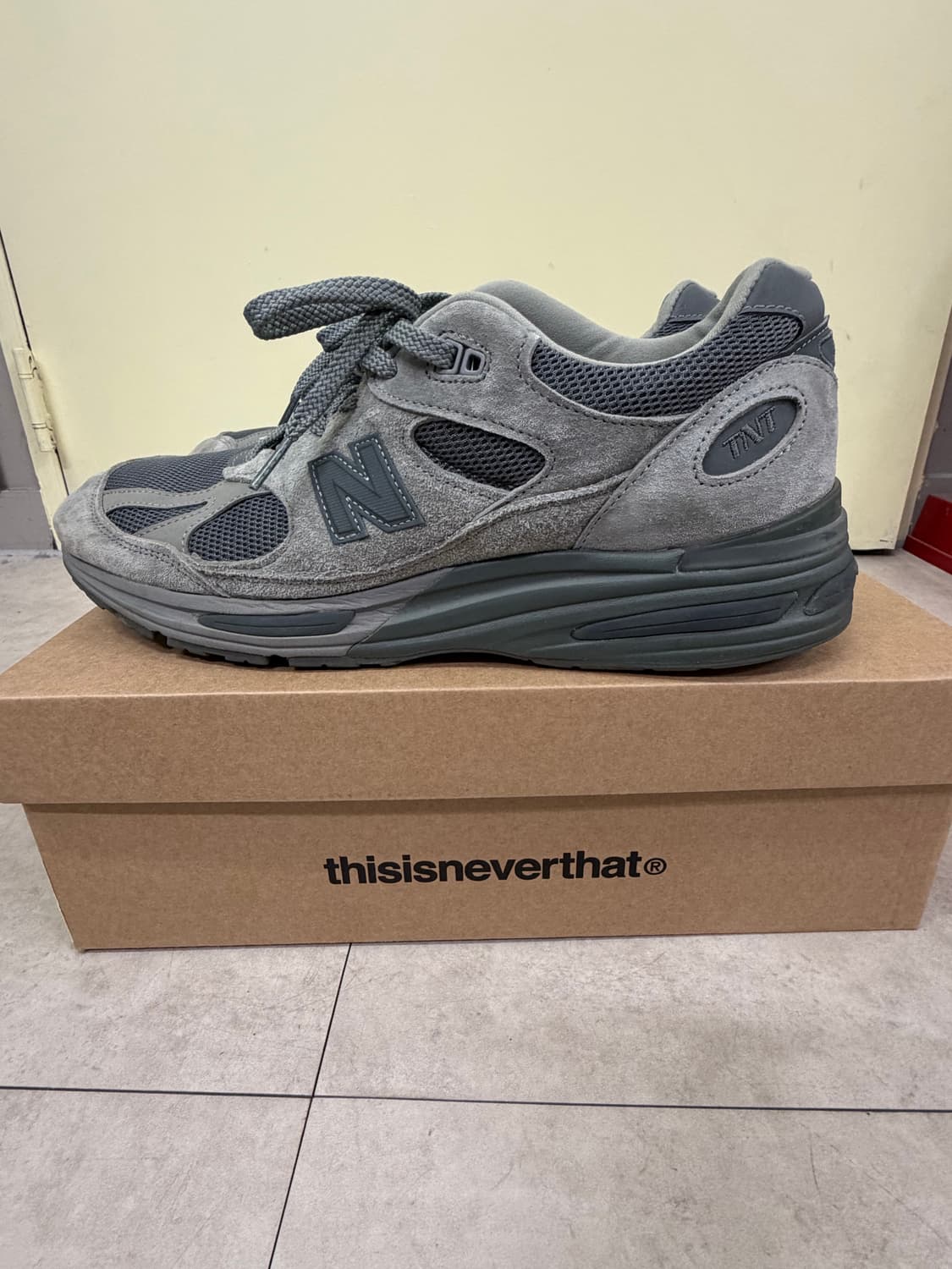 뉴발란스 991v2 디스이즈네버댓 290 상품이미지1
