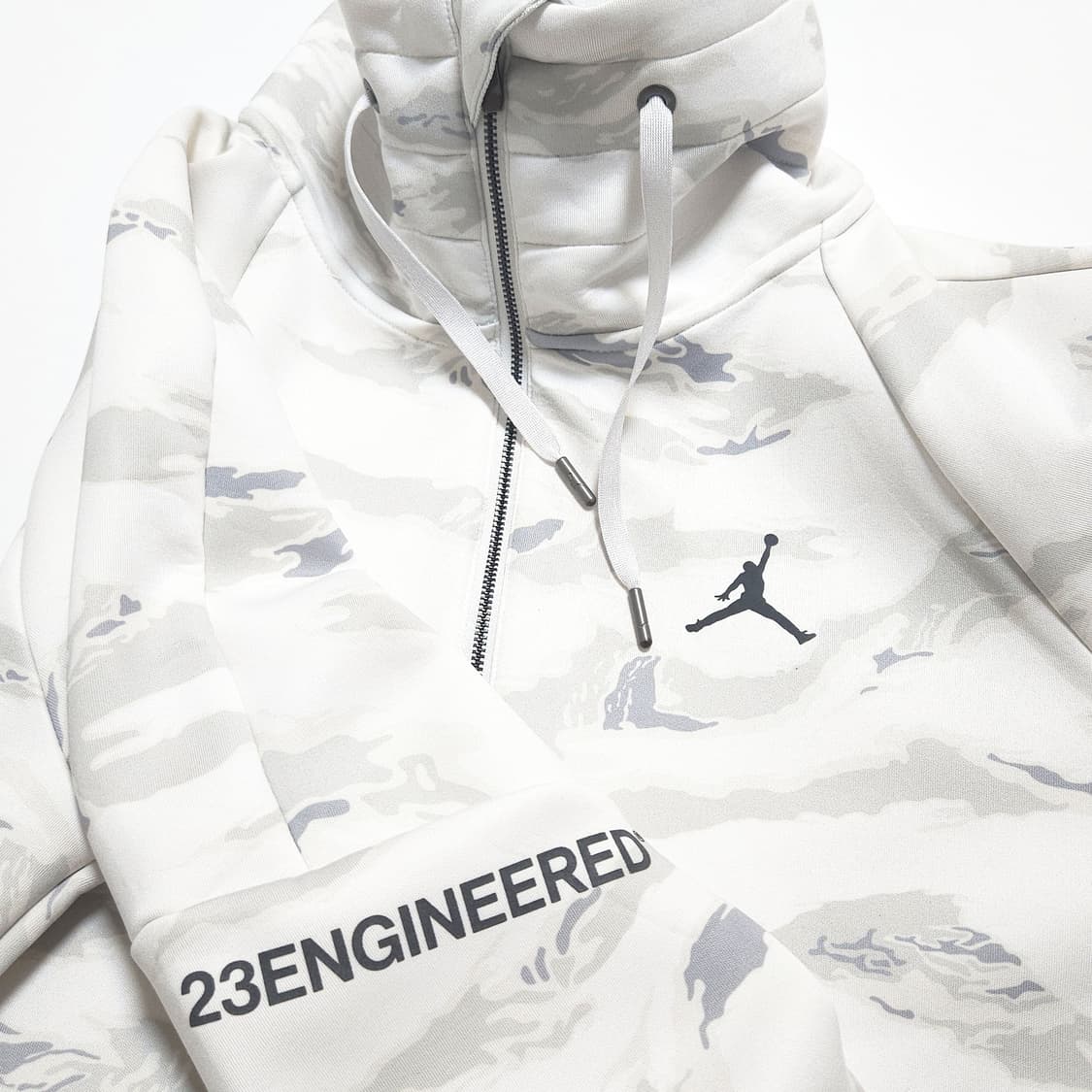 나이키 조던 플라이트 테크 카모 아노락 하프 집업 상품이미지3