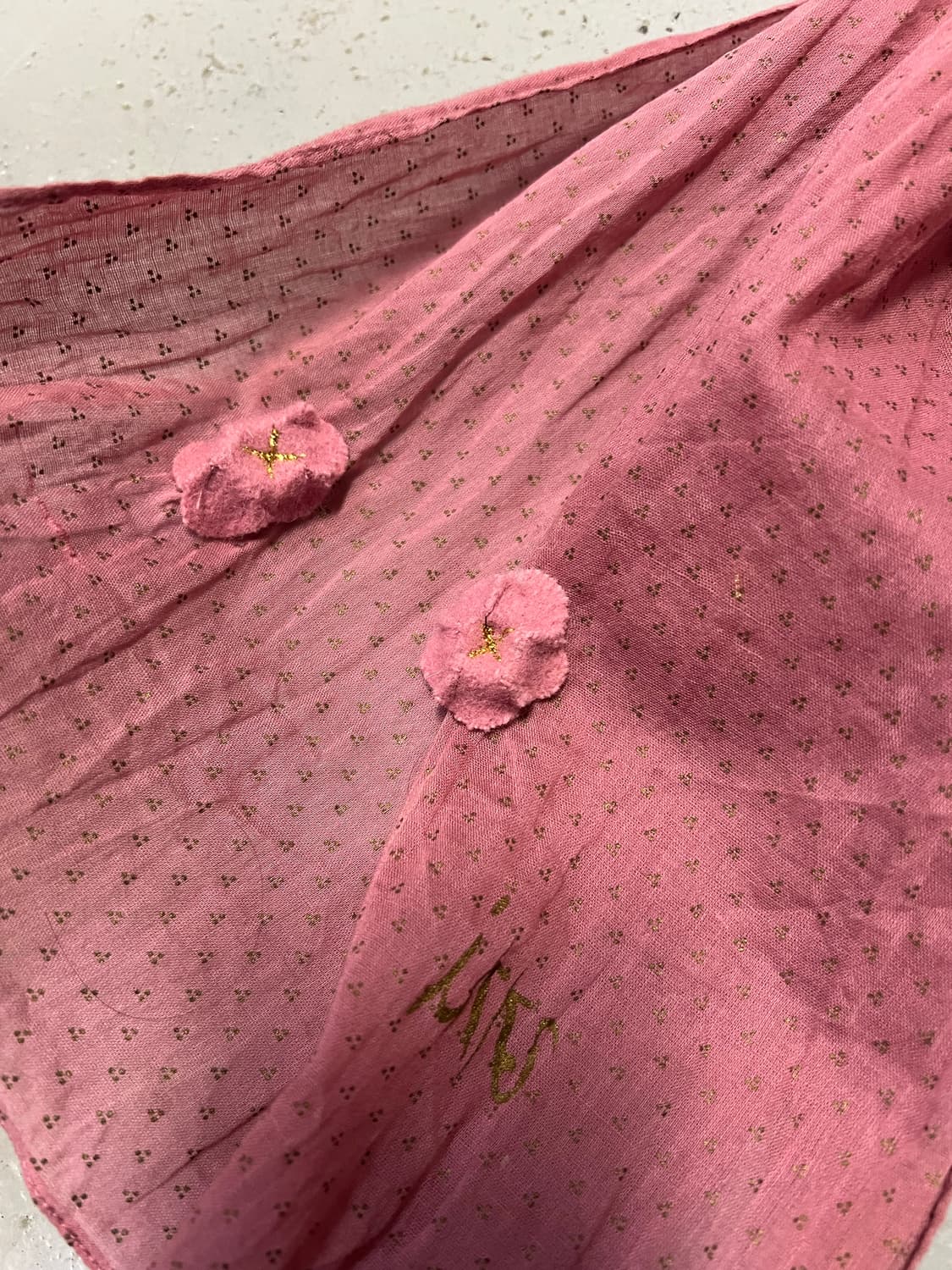 ikks 핑크 플라워 스카프  상품이미지2