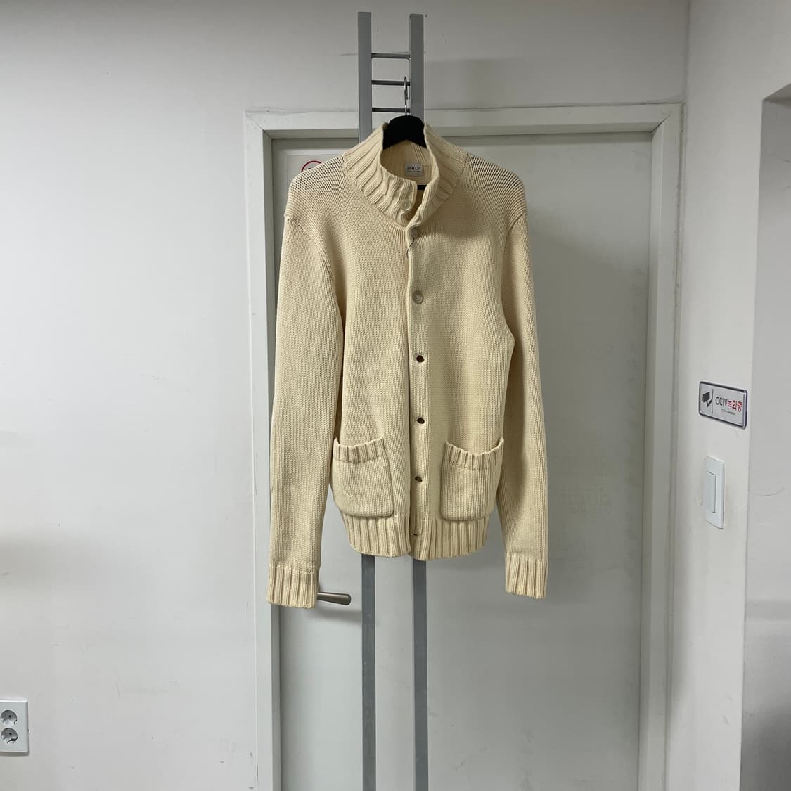 알마니 꼴레지오니 니트 자켓 - 상품이미지1