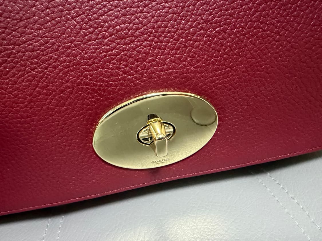 코치 여성 크로스백 상품이미지2