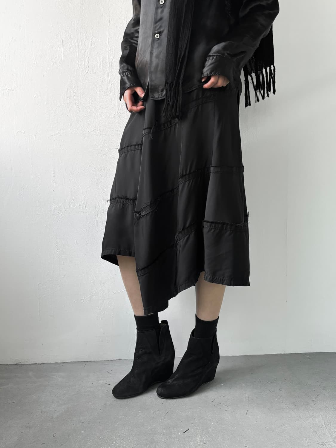 꼼데가르송 트리콧 비대칭 스커트 상품이미지1