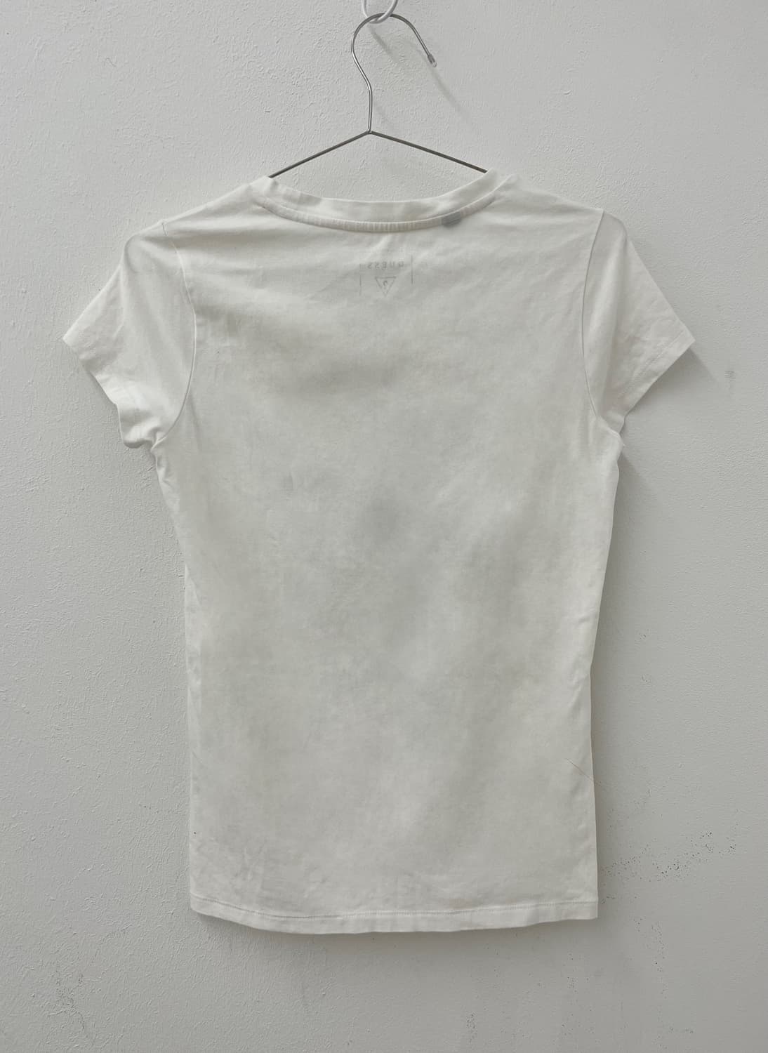 GUESS Y2K T-shirt 상품이미지3