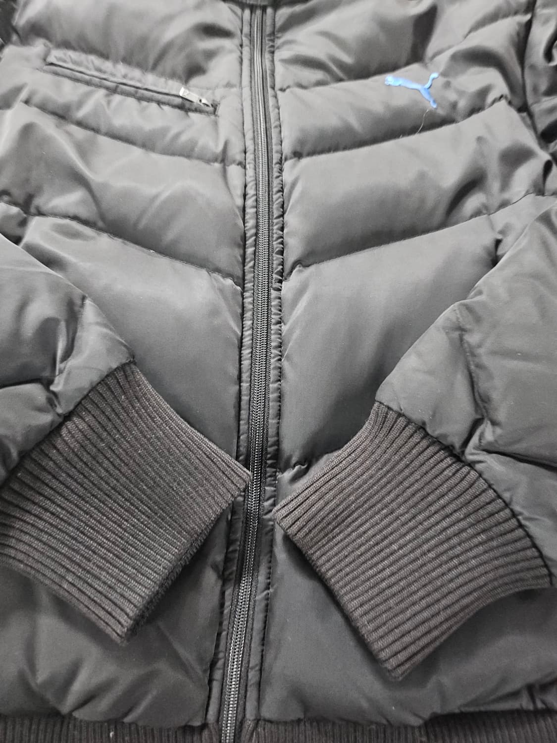 푸마  다운 숏 패딩 M 상품이미지3