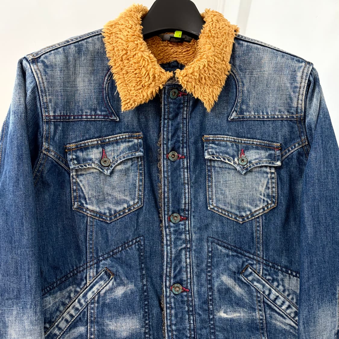 디젤 워시드 쉐르파 데님 자켓 상품이미지6