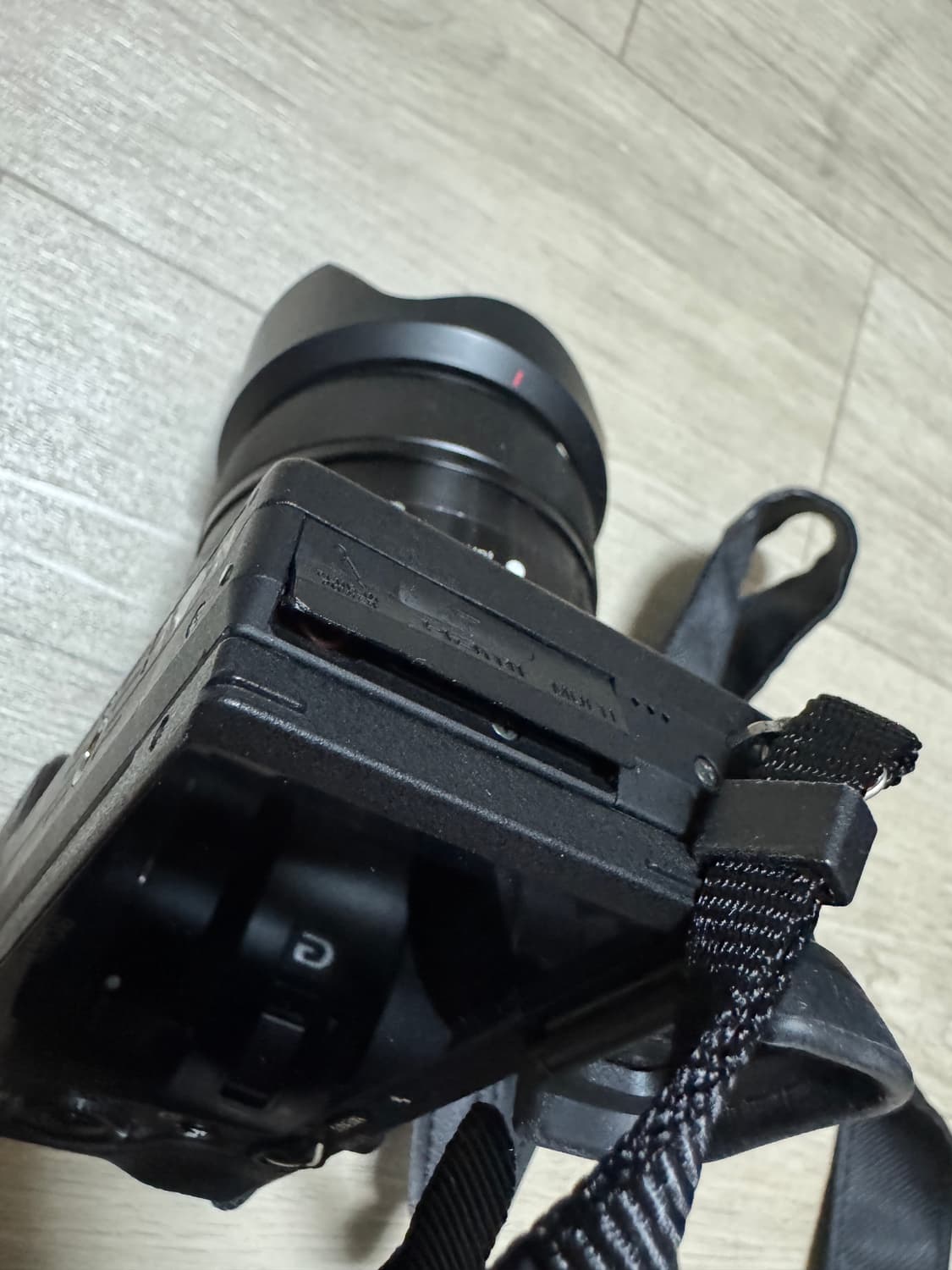 소니 A6400 + SEL35F18 + SELP18105G 상품이미지2