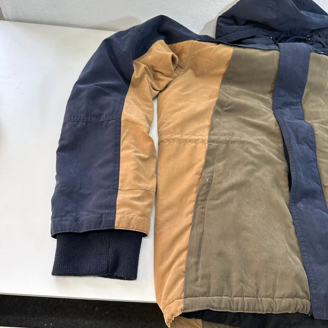 L 퀵실버 멀티컬러 기본로고 투웨이 누빔후드점퍼 상품이미지2