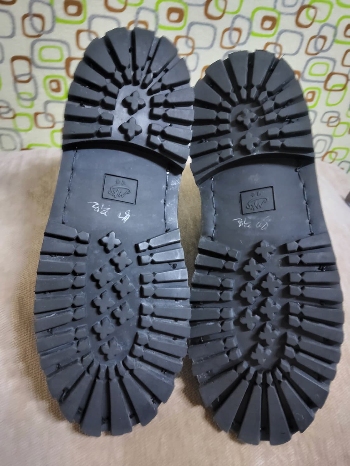 명광 수제등산화 중등산화 280사이즈  상품이미지7