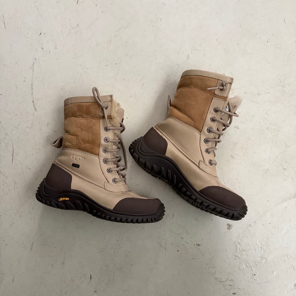 UGG 어그 아디론닥 빈티지 부츠 220mm 상품이미지6