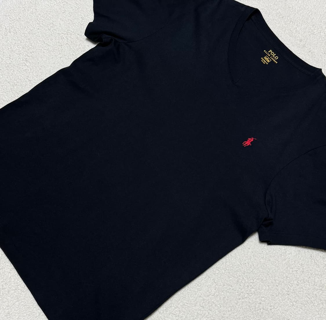 폴로 랄프로렌 검빨 V넥 반팔 상품이미지3