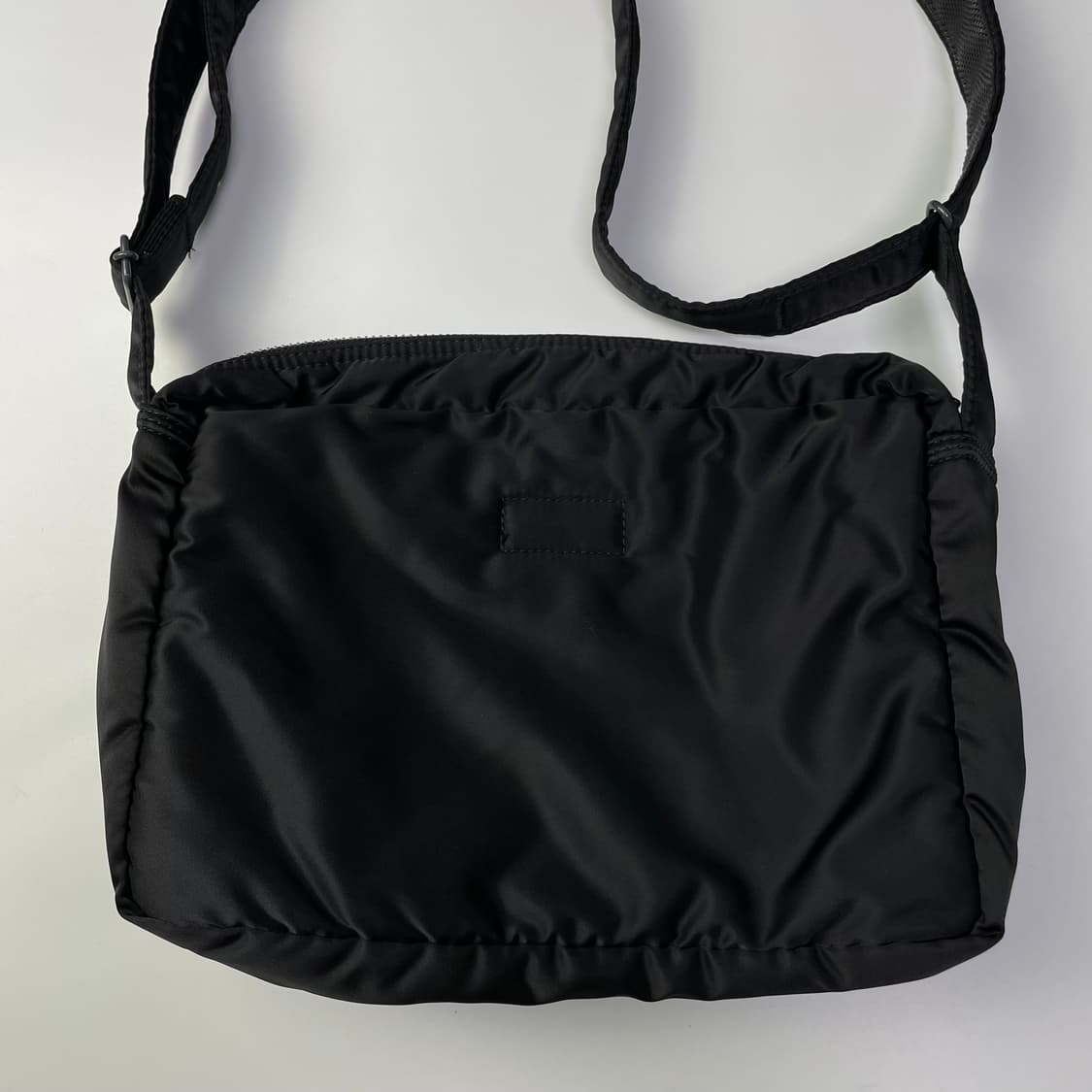 PORTER TANKER 포터 탱커 숄더백 L 상품이미지10