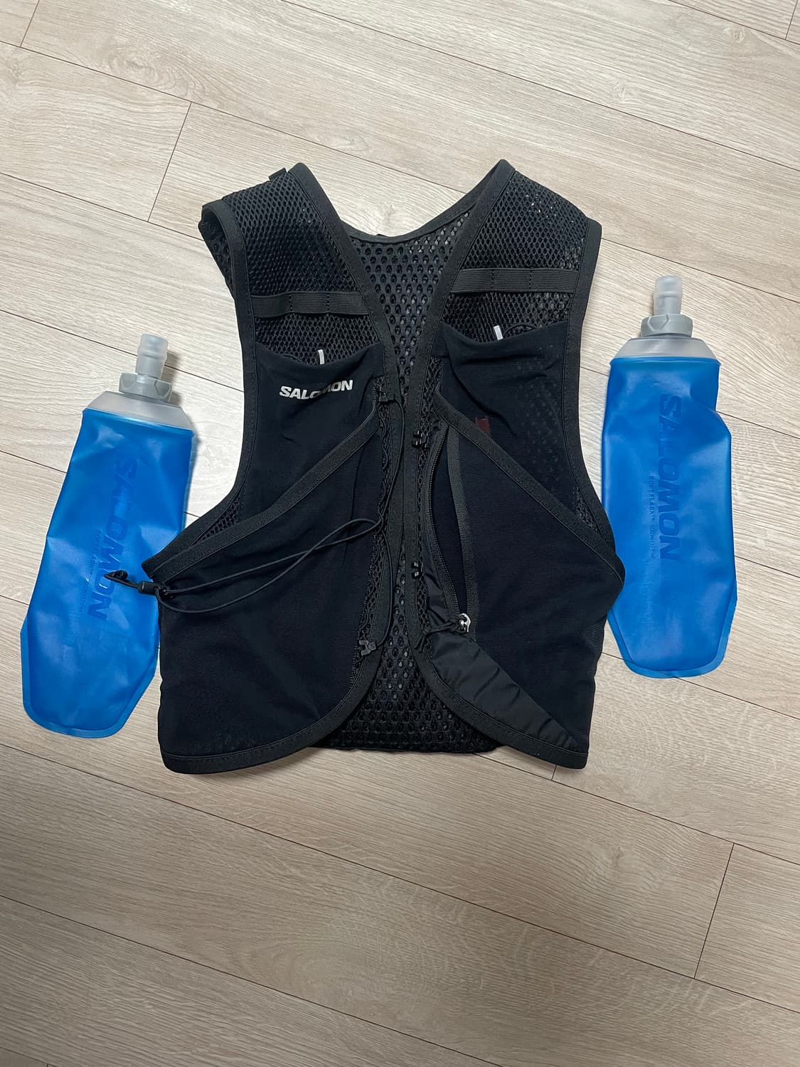 살로몬 런닝조끼 엑티브스킨4 s사이즈 상품이미지1