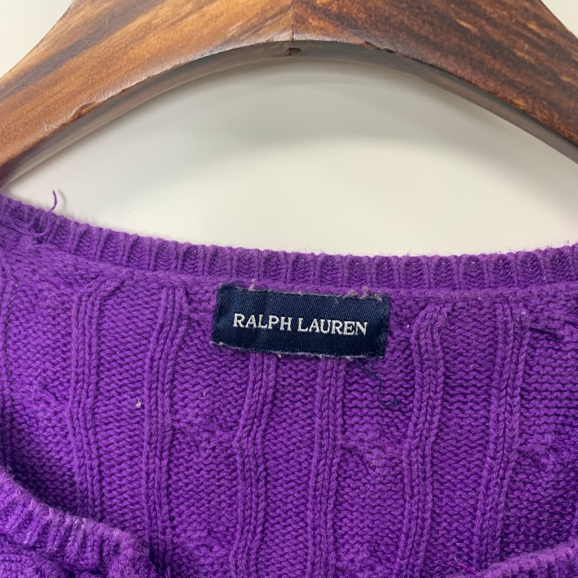 폴로 랄프로렌 프릴 버튼 꽈배기 니트  상품이미지4