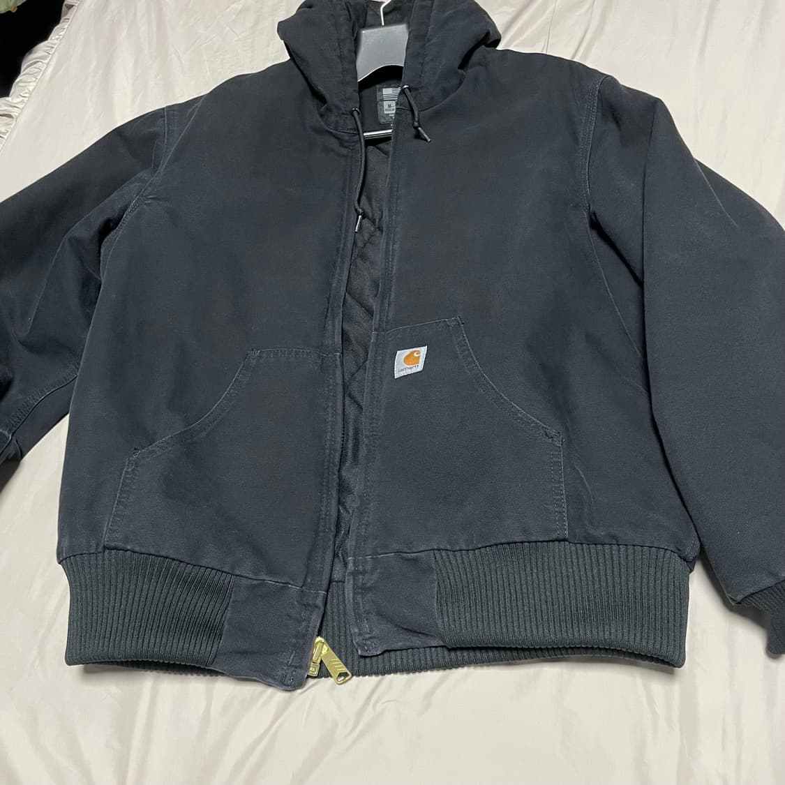 칼하트 J140 덕 엑티브 자켓 블랙 상품이미지1