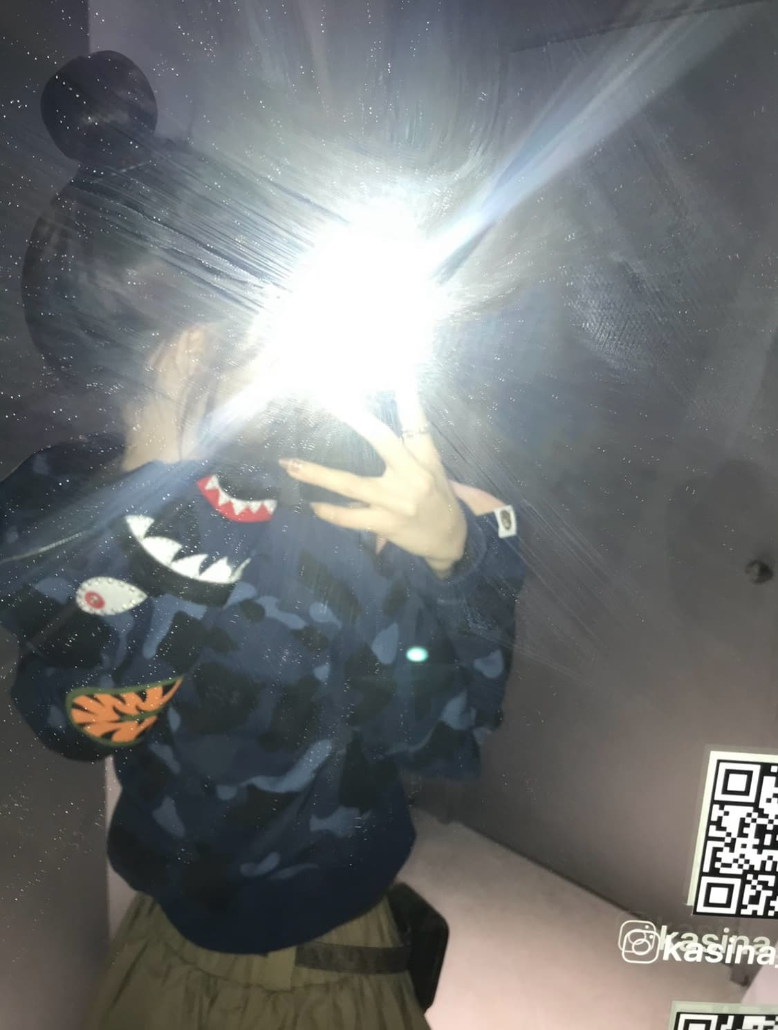 (오늘만 이가격) 베이프 카모 크리스탈 네이비 후드집업 상품이미지2