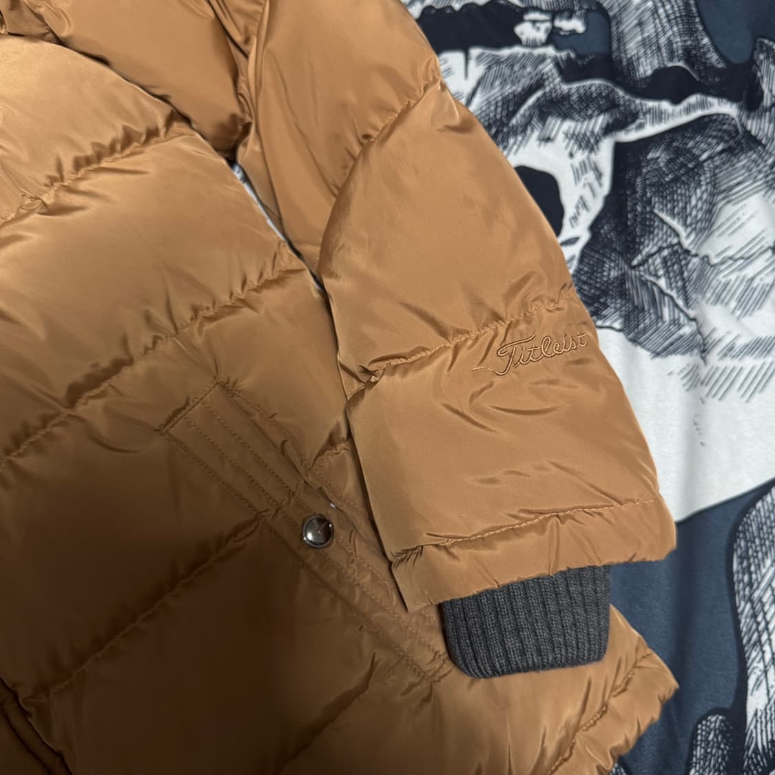 타이틀리스트 구스다운 패딩 M사이즈  상품이미지3