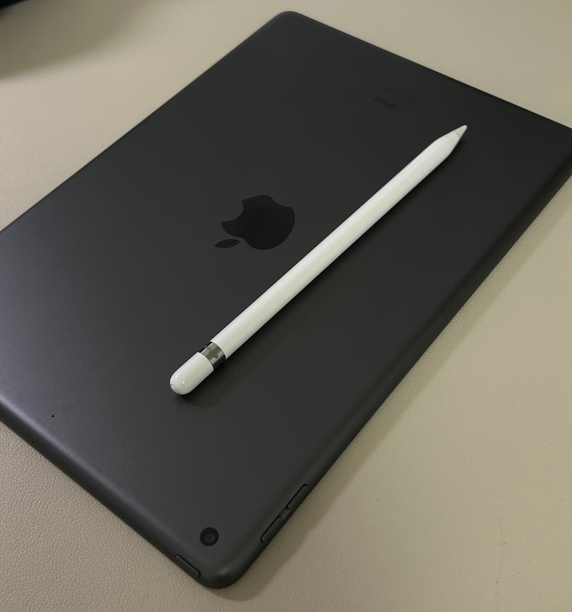 애플 아이패드 7세대 + 애플펜슬 [둘다 정품박스o] 상품이미지3
