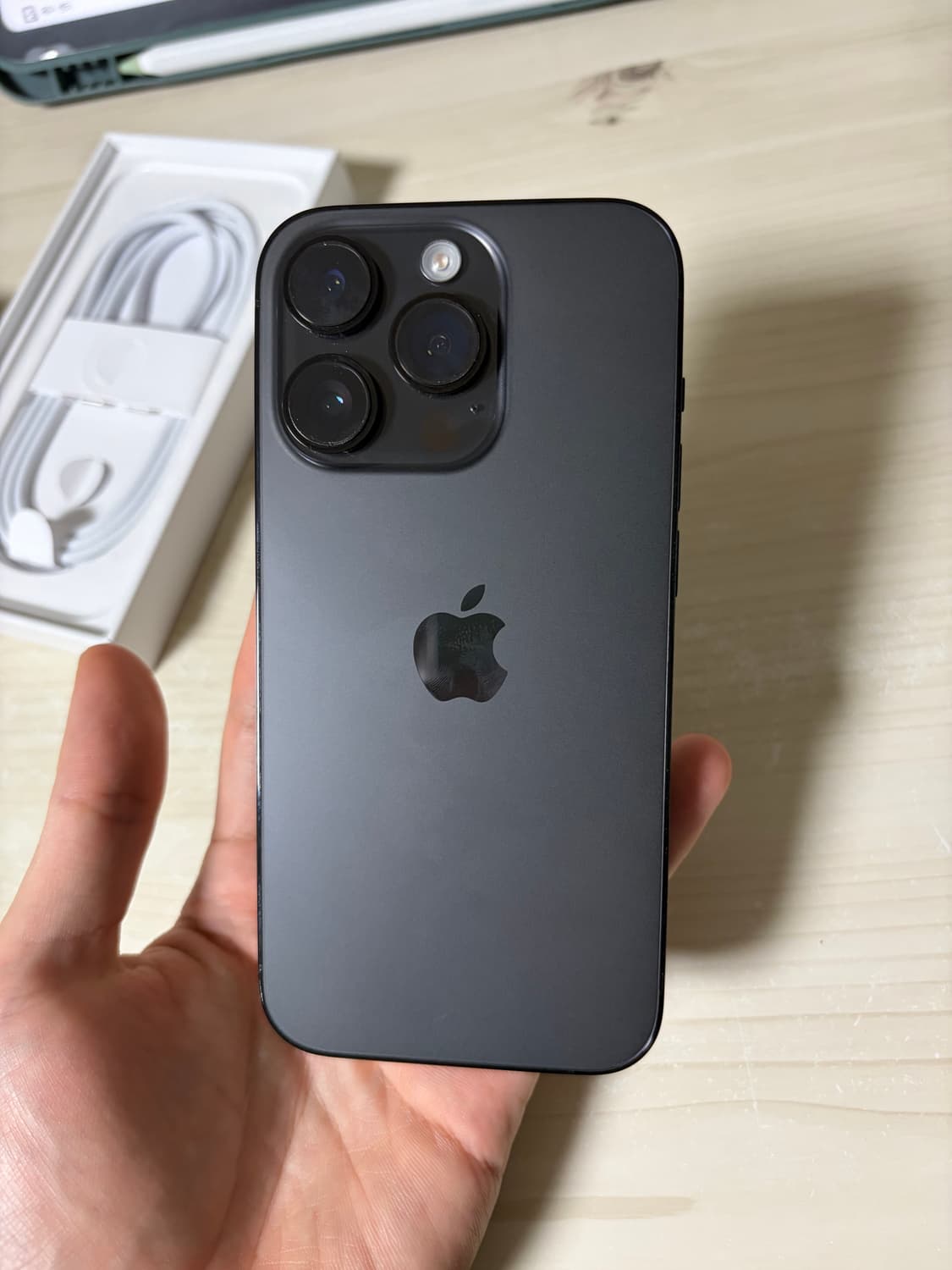 아이폰 14프로 스페이스블랙 128GB 상품이미지2