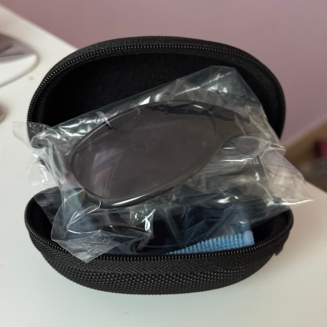 몽벨 접이식 선글라스 블랙 상품이미지3