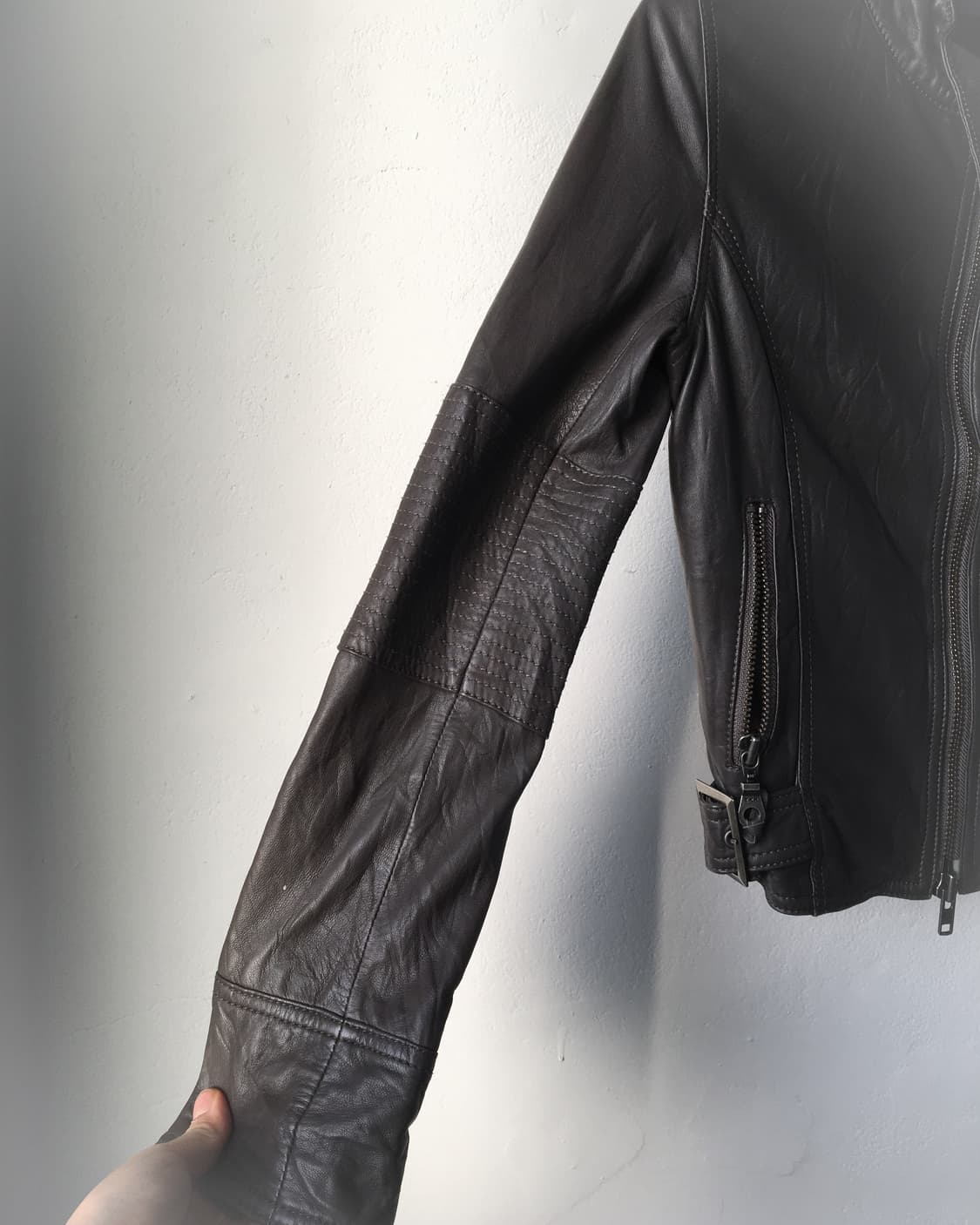 Belted high neck leather jacket 상품이미지5