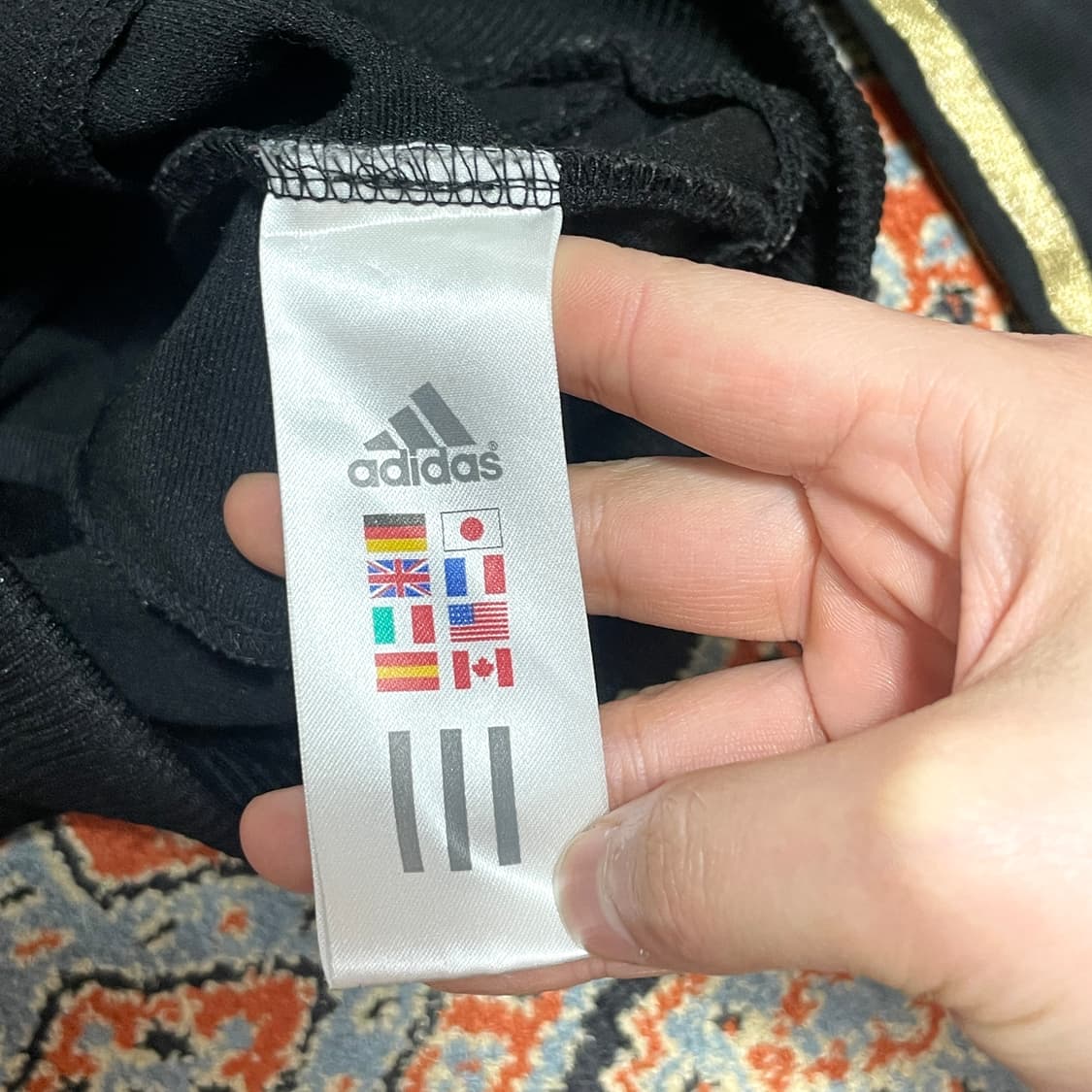  아디다스 삼선 비즈 스펠로고 블랙 집업져지 여성85 상품이미지4