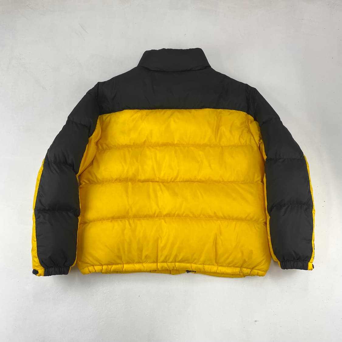 폴로 사이드라인 옐로우 배색 푸퍼 다운 숏 패딩 (105) 상품이미지2