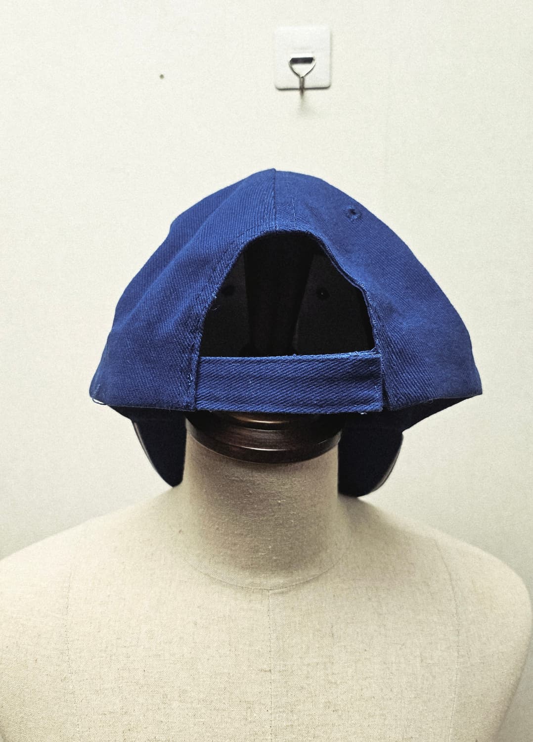 (새상품)호주 멜버른 대학교 딥블루 시그니처 컬러 볼캡 상품이미지3