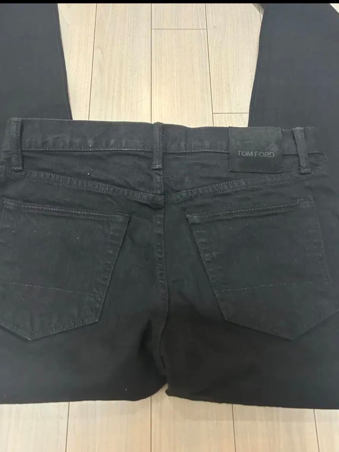 (새상품)톰포드 슬림 스트레이트 블랙진 데님 31사이즈 상품이미지4
