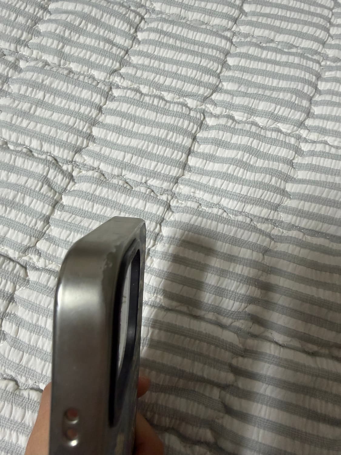 케이스티파이 x 마뗑킴 데님 15pro 케이스 상품이미지3