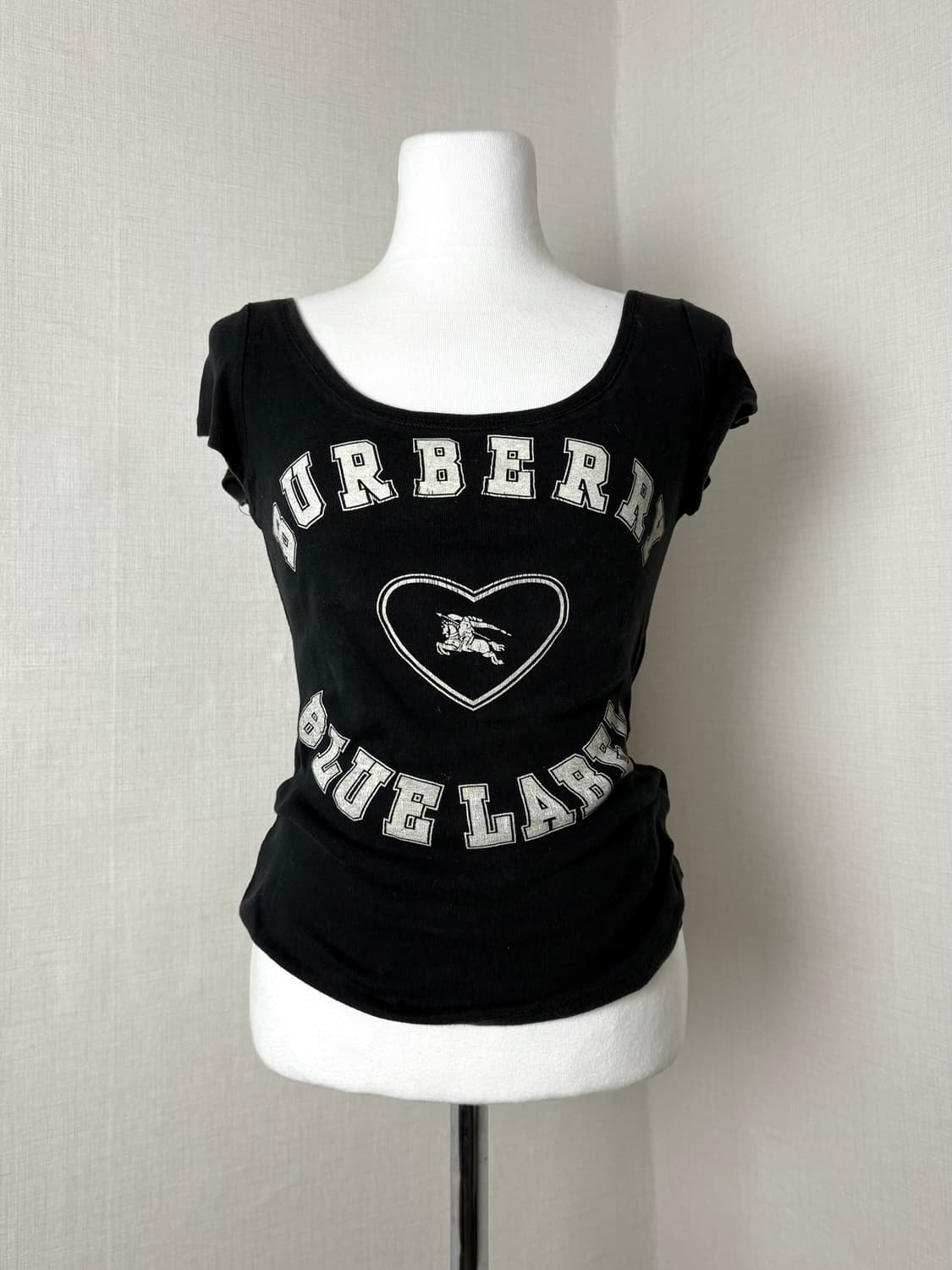 버버리 빅로고 블랙 탑 상품이미지3