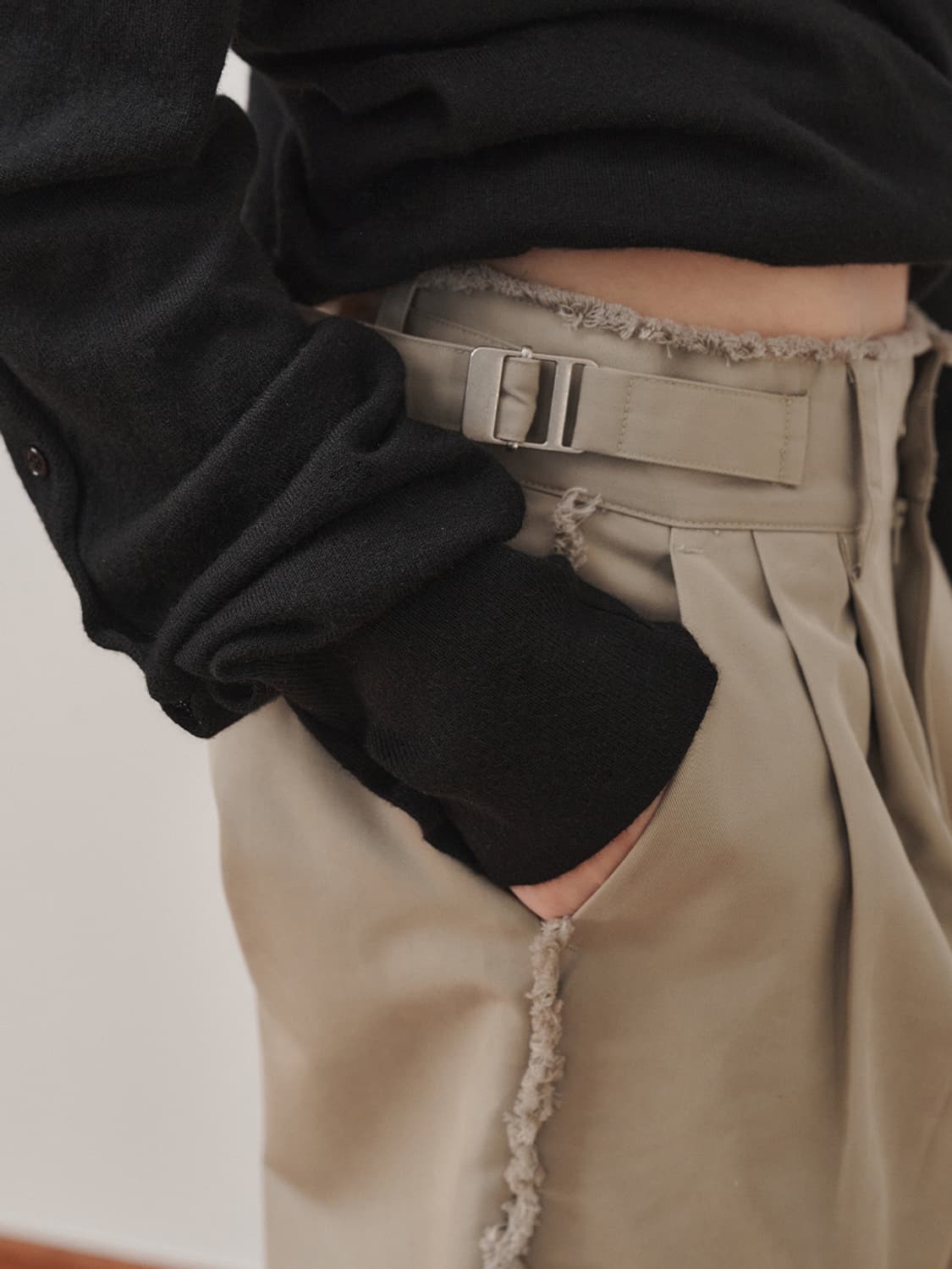 DESTROYED TROUSERS, BEIGE 상품이미지4
