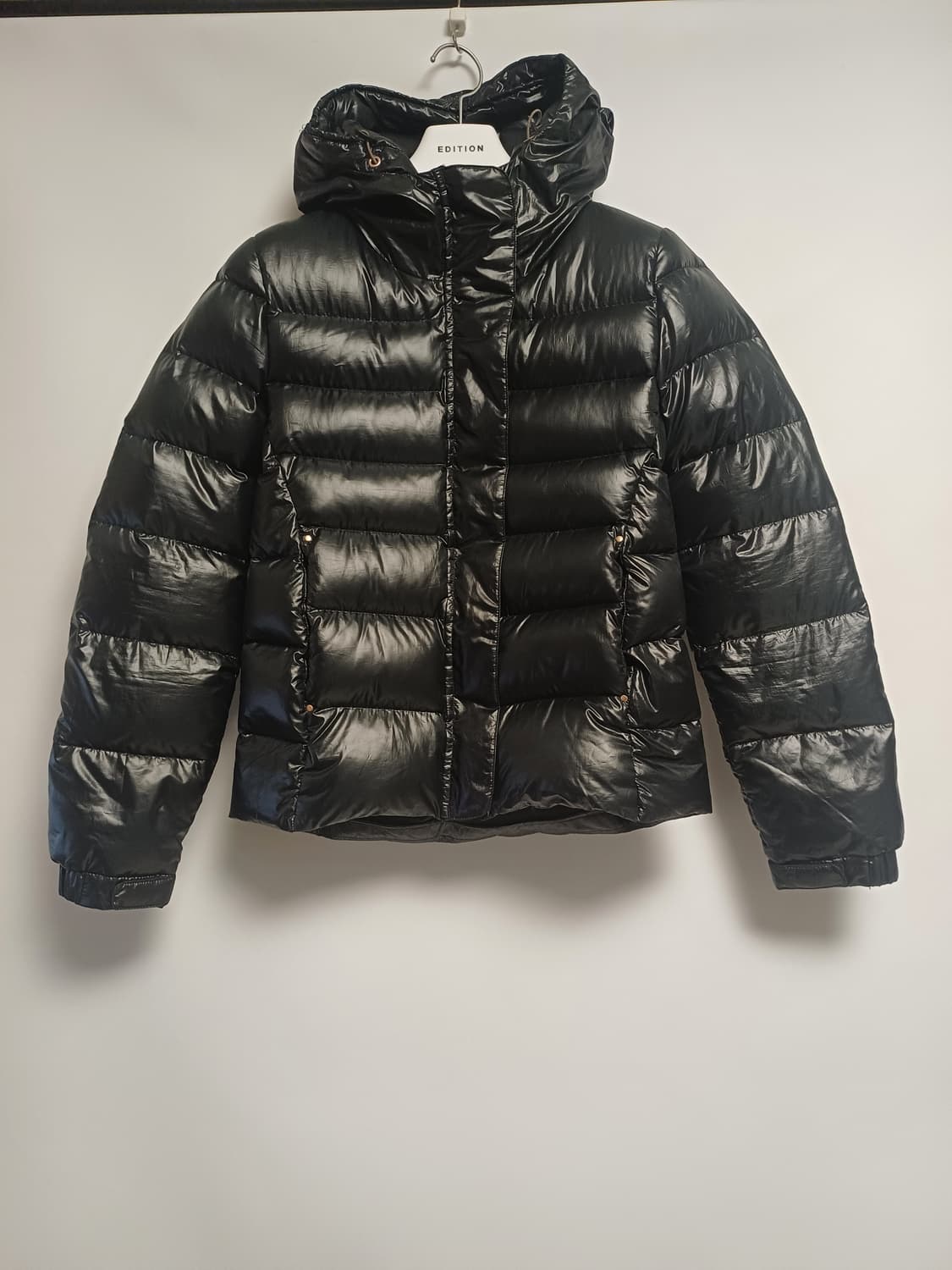 구스 90%] 리복 여성 구스다운 패딩 (블랙/90/M) - 상태 양호 상품이미지1