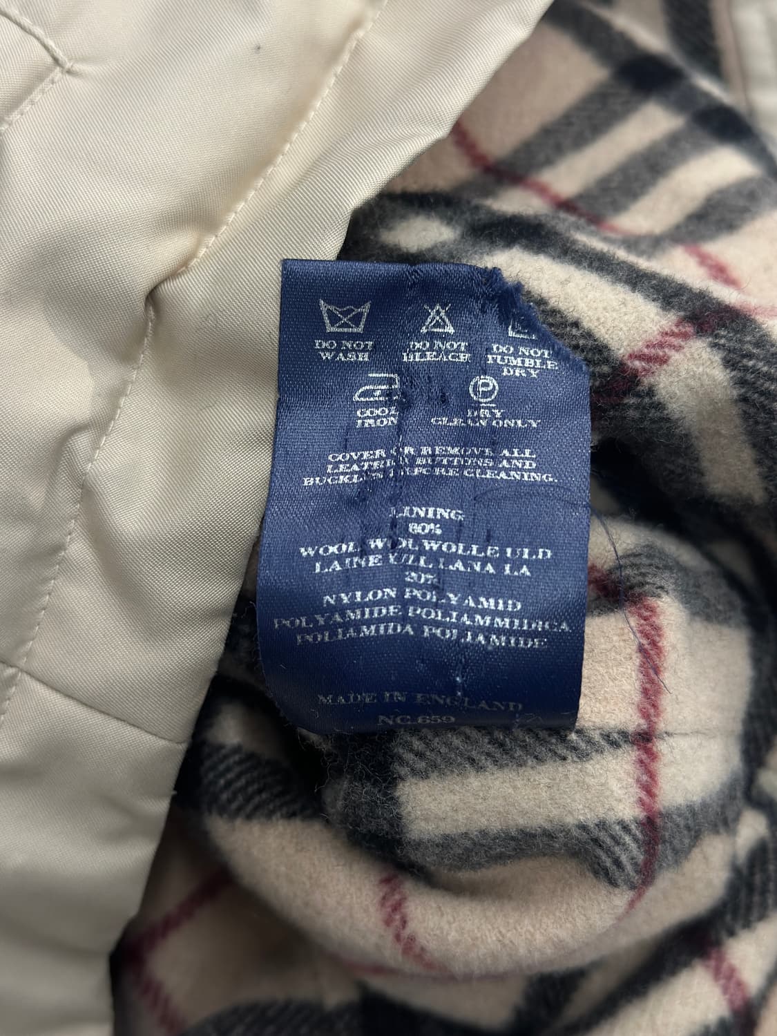 버버리 노바체크 후드 점퍼  상품이미지7