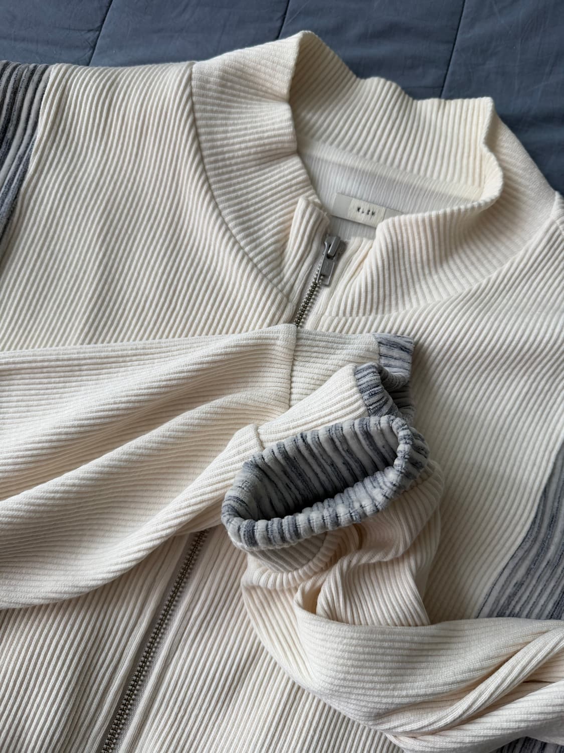 xlim 엑슬림 ep.2 아이보리 져지/3사이즈  상품이미지2