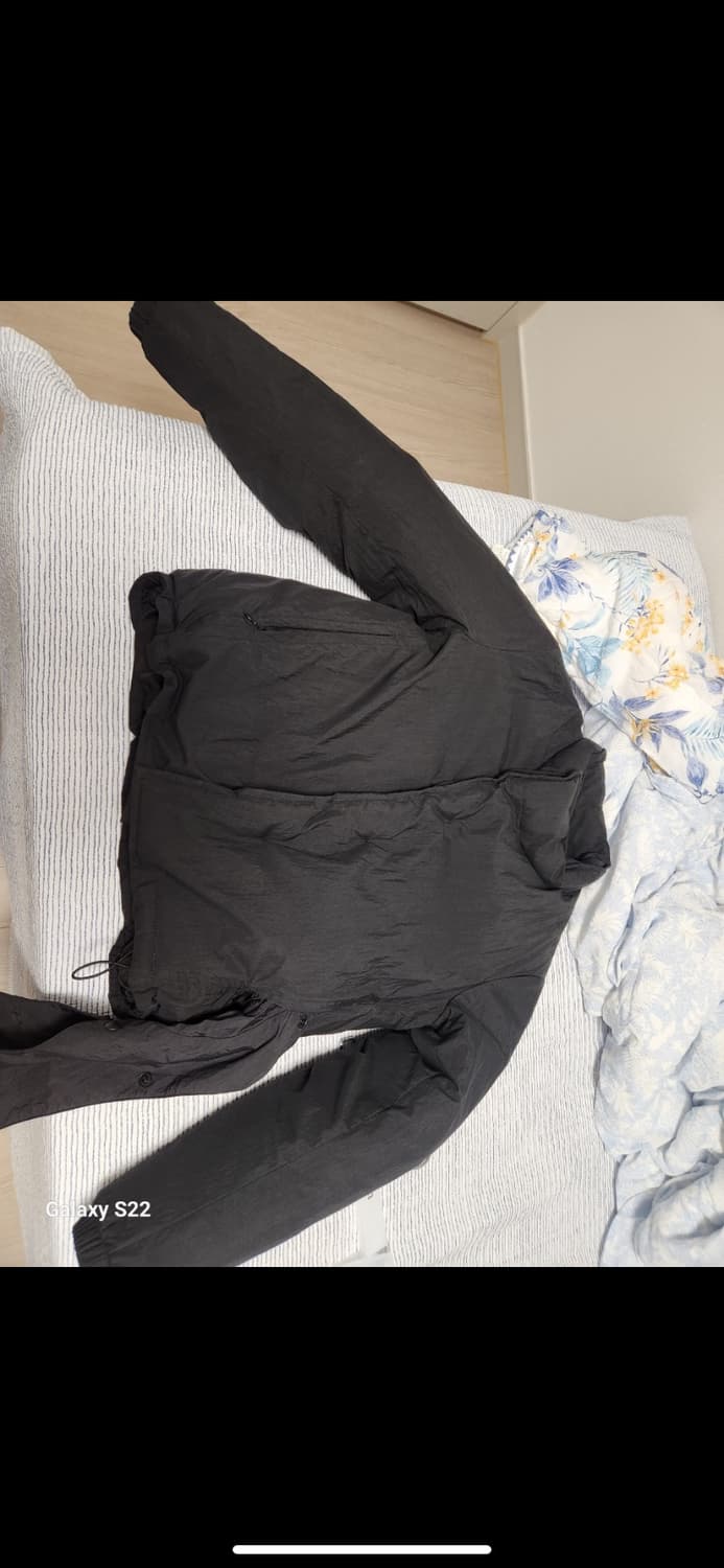 EE' 누마레 패딩 xs사이즈 상품이미지4