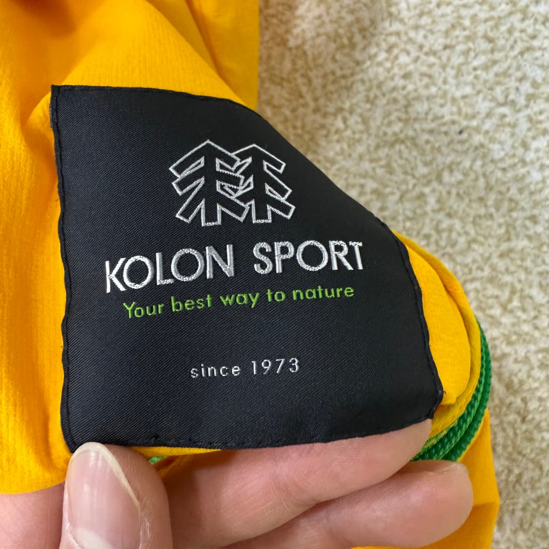 [실측확인] 코오롱스포츠 여성 옐로우 등산 윈드자켓 1230T2 상품이미지5