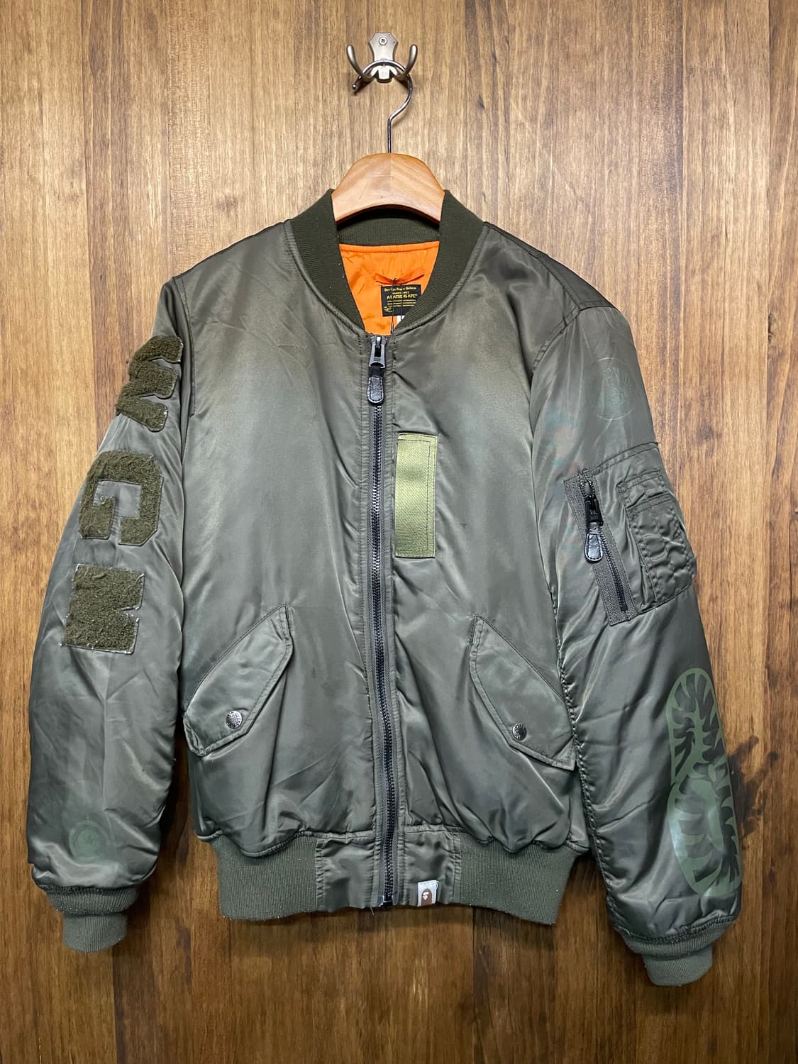 BAPE Shark MA-1 Olive Drap Bomber Jacket 상품이미지3