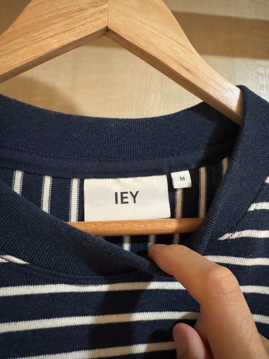 IEY 스트라이프 반팔티 상품이미지3