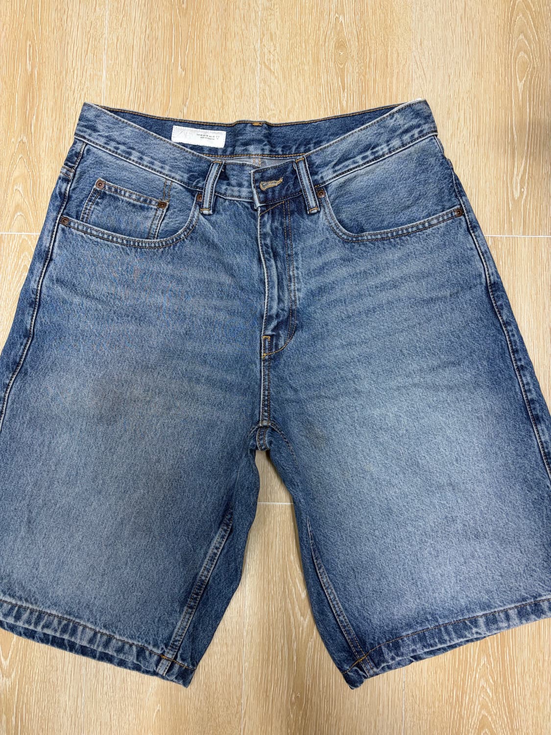 Zara 버뮤다 펜츠 상품이미지1