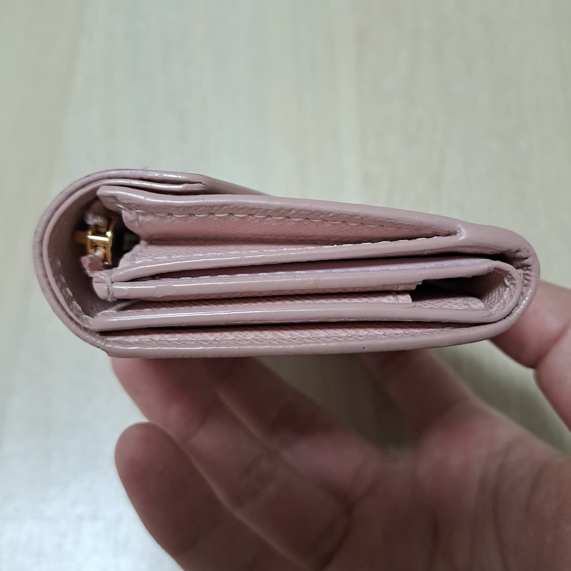 [100%/정품] 루이비통 조에 다미에 아주르 로즈 발레린 지갑 상품이미지8