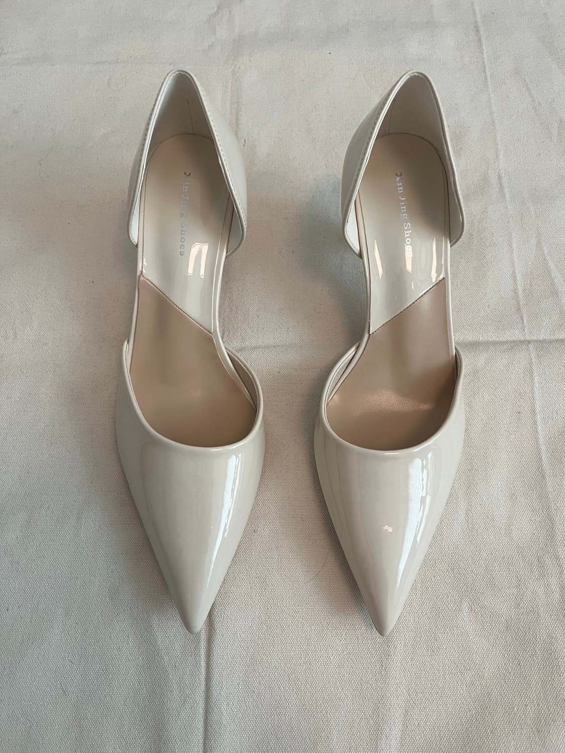 white stiletto heels 상품이미지2