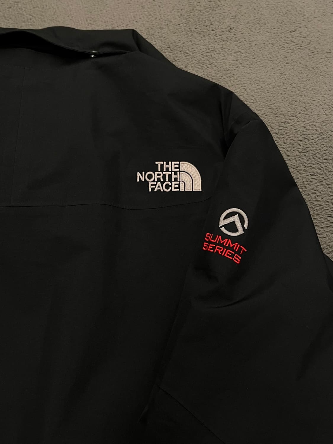 노스페이스 서밋 고어텍스 바람막이 처분  상품이미지3