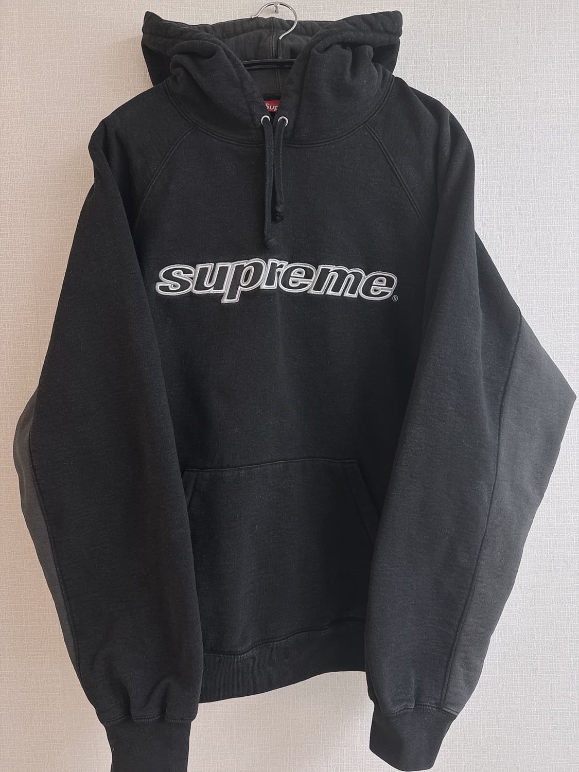 슈프림 디비전 후드 블랙 24FW 상품이미지1